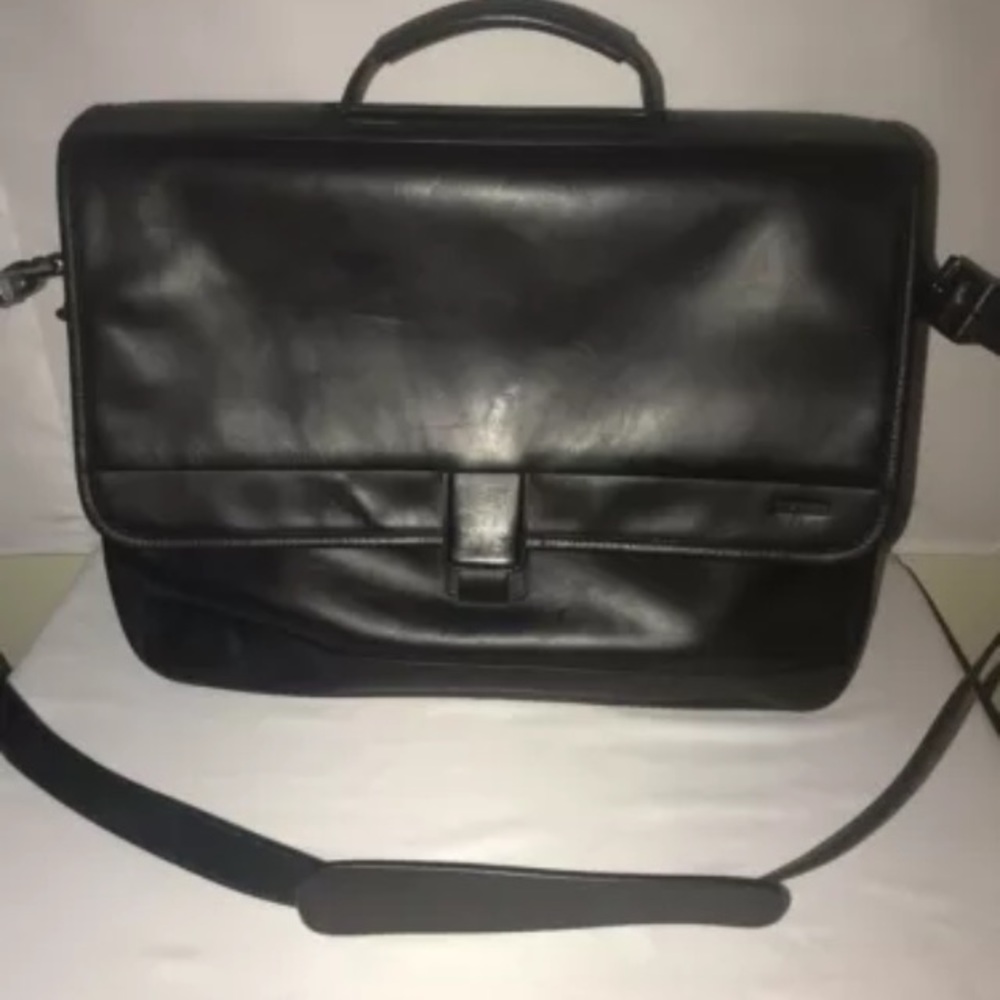 Hartmann black leather flap bag.